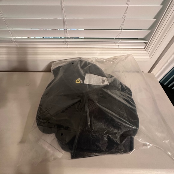 Aryse Live Elevated Universal Back Brace Lumbar Back Support Adjustable Fits All - Picture 11 of 14